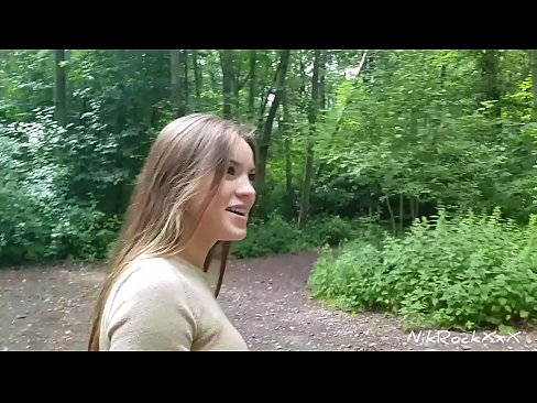 ❤️ Ehdotin Evelinalle, että panisimme julkisella paikalla! Hän suostui. Sitten panin häntä perseeseen ja spermasin hänen suuhunsa. Sitten hän pissasi itseensä. ☑ Lutkat at fi.sexygirlspics-com.ru ☑
